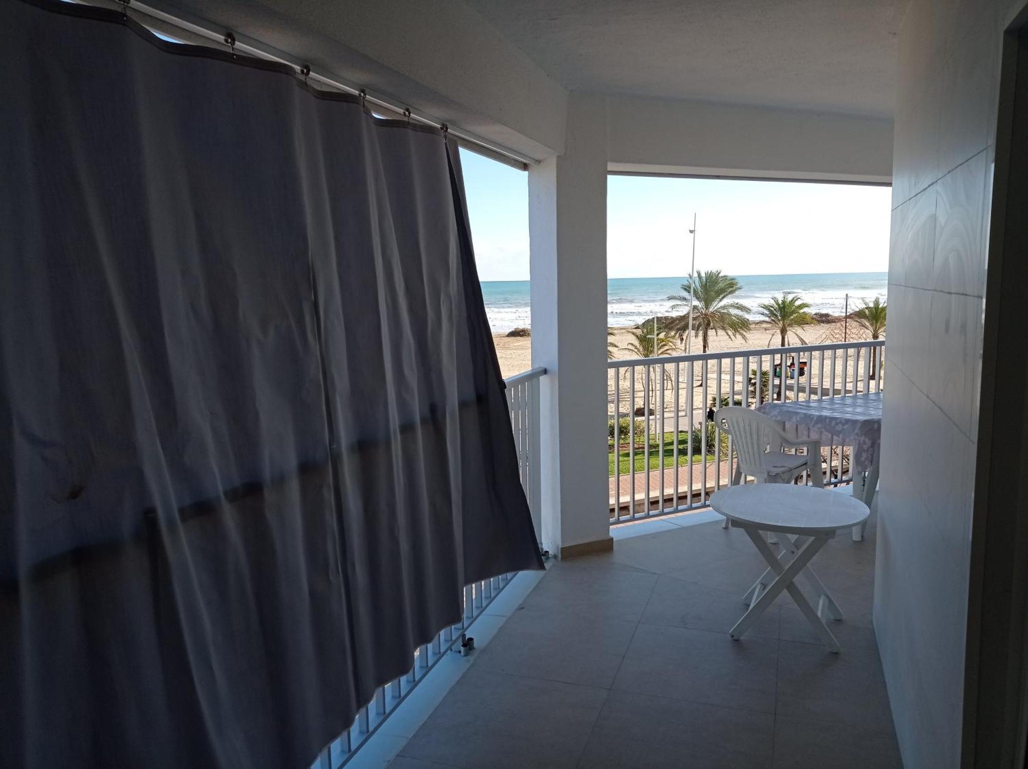 Apartamentos Bonaire 1ª Linea Wifi Solo Familias Serviplaya Gandía Δωμάτιο φωτογραφία