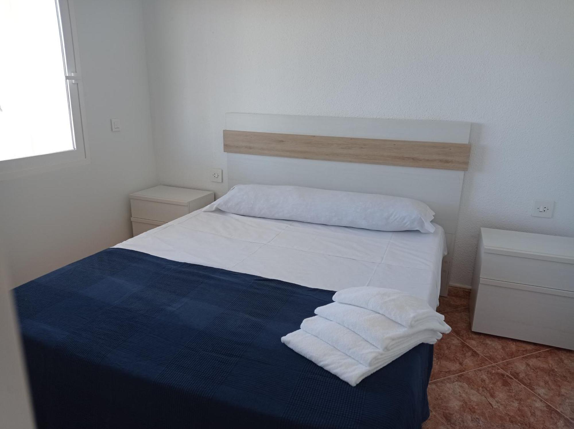 Apartamentos Bonaire 1ª Linea Wifi Solo Familias Serviplaya Gandía Δωμάτιο φωτογραφία